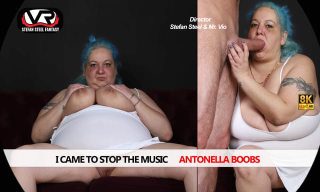 Antonella Boobs performs vaginal sex and a blowjob while stopping music in Stefan Steel Fantasy VR production