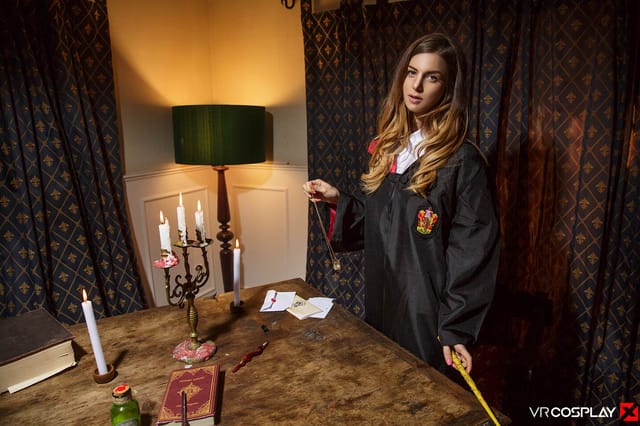Harry Pudder In The Gryffin-Whore VRcosplayx Stella Cox — photo 2