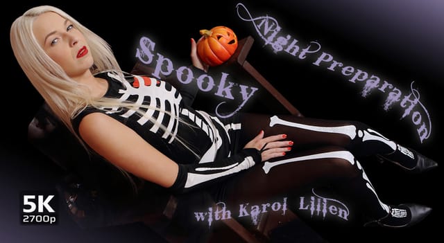 Karol Lilien performs solo masturbation in a spooky horror cosplay setting during spooky night preparation in this VR video.