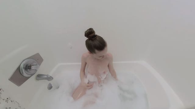 Bath Bubbles VR EmilyBloom Emily Bloom — photo 2