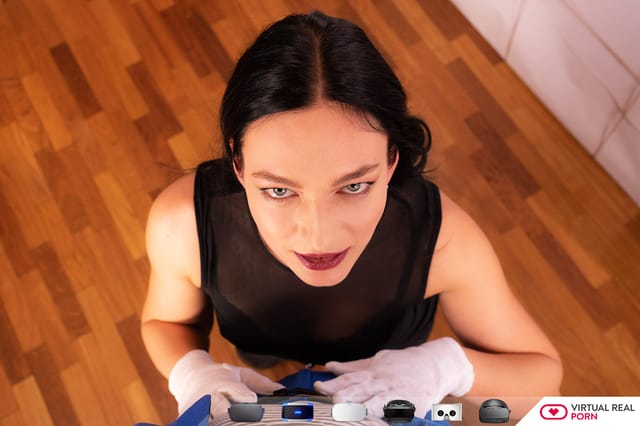 Private Art Dealer VirtualRealPorn Leanne Lace — photo 1