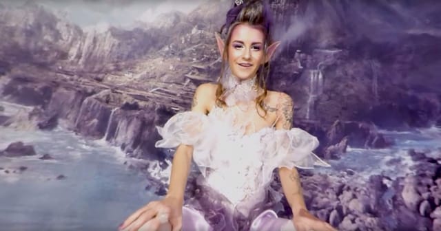 429-adelle-unicorn-BravoModels-vr-porn-video--virtual-reality — photo 2