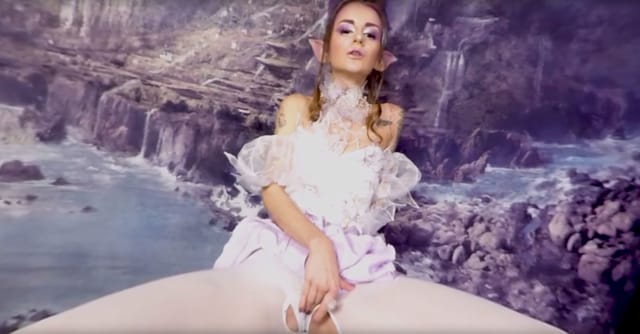 429-adelle-unicorn-BravoModels-vr-porn-video--virtual-reality — photo 3