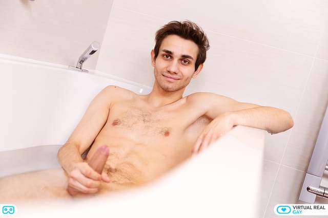 Bath Time VirtualRealGay Lior Hob — photo 4