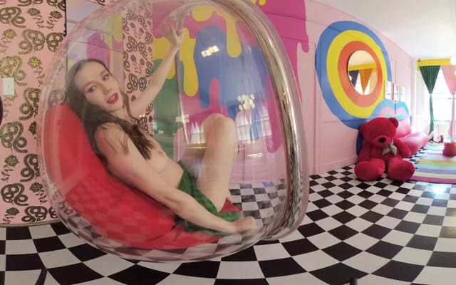 Swinger EmilyBloom Emily Bloom — photo 3