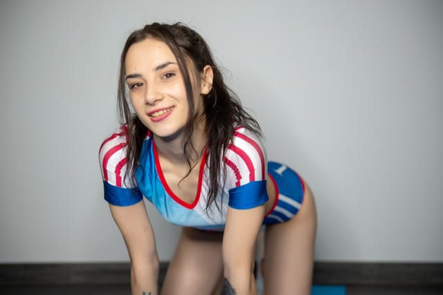 Zoe Foxxy - Fucking my Fitness Trainer VRPornJack — photo 1