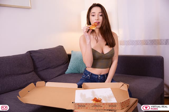 Hot Pizza Liya Silver VirtualRealPorn — photo 6