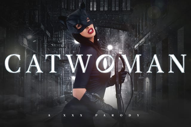 Clea Gaultier in a Catwoman cosplay performs titty fuck in a 4K VR POV scene