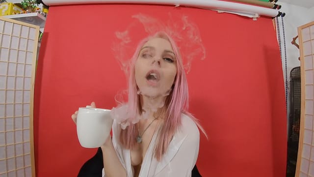 Chloe Toy Vaping VR Smokers — photo 4