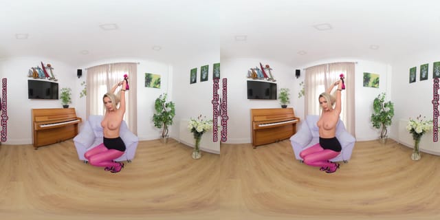 Lauren Louise Pink Perfection GlossTightsGlamourVR — photo 3