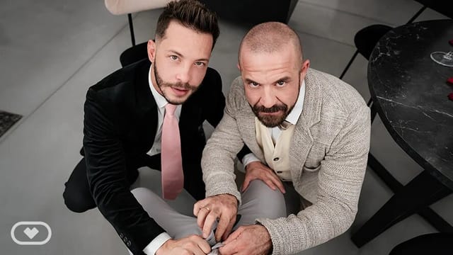 Felipe Ferro, John Brachalli, and Jose Quevedo enjoy a gay POV bear blowjob in this 60fps premium VR scene.