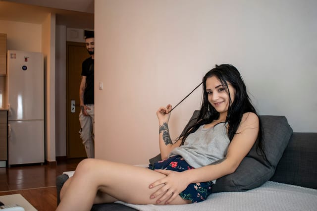Ramming My Pussy With A Huge Dildo While My Step-Brother Is Spying Zoe Foxxy WoowVR — photo 3