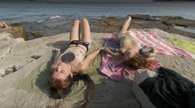 Risky Public Nudity Hot Girls On Vacation Spray Painting Graffiti Brille & Cherri Also Topless Beach VRgoddess — photo 3