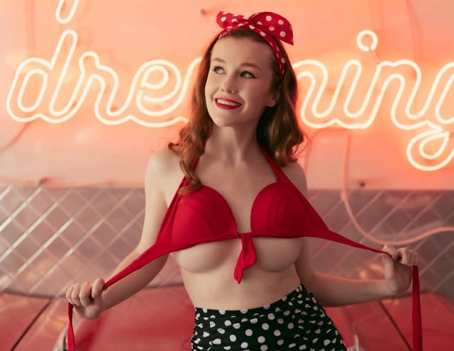 Brunette Emily Bloom in a solo non POV diner VR scene filmed in 4K 60 FPS premium quality.