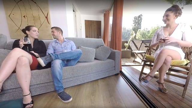 Couple Fucking And A Voyeur Play Solitaire THAGSONVR — photo 7