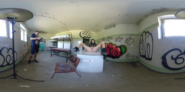 360VR Video Nude Fetish Photosession Backstage With Sascha FeelmeVR — photo 2