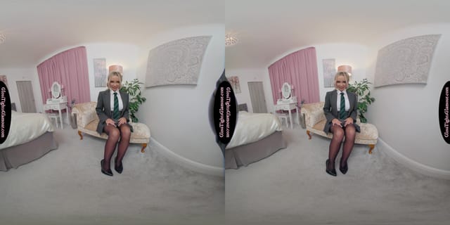 Bethany In CU Outfit With Black Glossy Legwear GlossTightsGlamourVR — photo 1