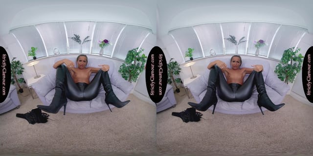 Lara Lee Black Leather Top & Skin Tight Trousers JOI StrictlyGlamourVR — photo 10