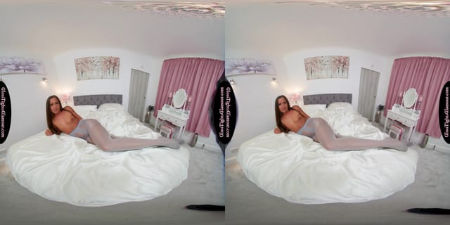 Lara Lee Pink Robe & Negligee With Grey Glossy Legwear GlossTightsGlamourVR — photo 7