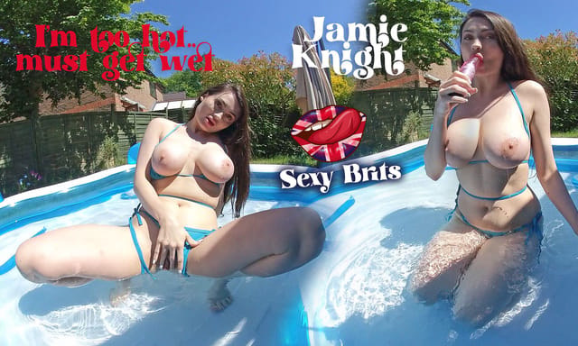 Jamie Knight performs a solo outdoor scene in a premium VR video with 60 FPS and non POV camera angles.