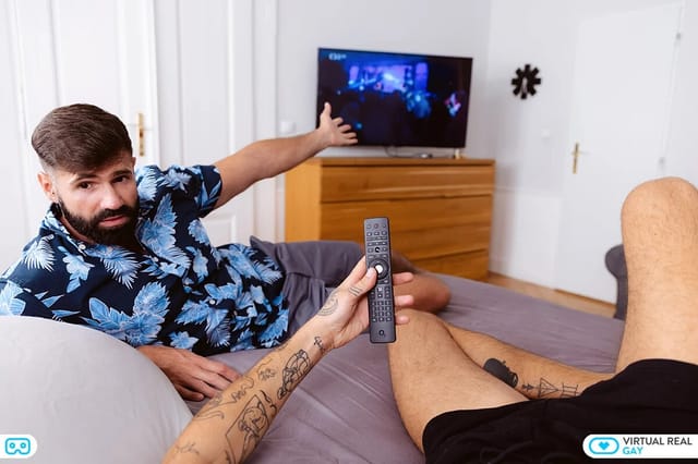 [Gay] Remote Control Fight VR porn — photo 6