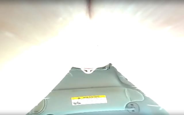 Unaware Giantess Tiny Passenger Caught Jane Judge — photo 4