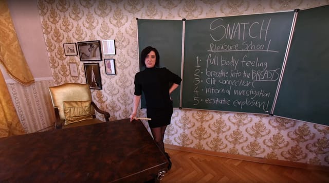 Snatch Pleasure School Lesson One Scarlet KinkyGirlsBerlin — photo 4