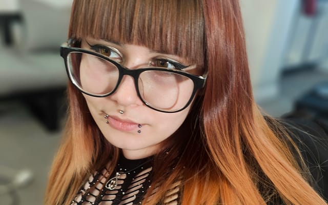 Black Cat — VR POV: The Naughty Tease — A Hot Adult's Guide to VR Porn 180° VR sex — photo 5