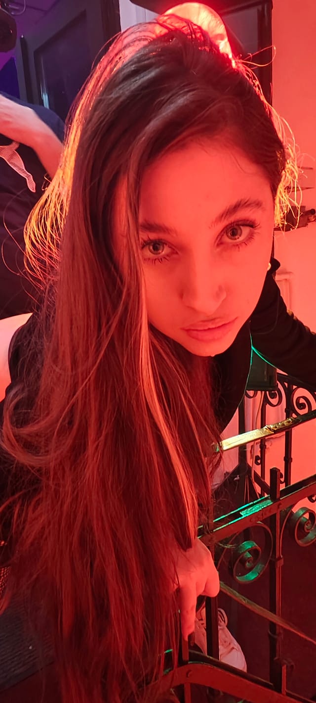 Red Light, Green Light - Deity Bastet VRPornJack — photo 3