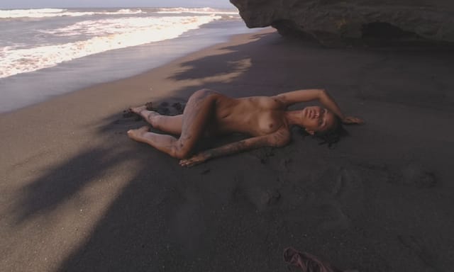 Secret Sexy Cove VR porn — photo 1