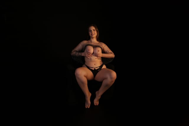 Noir - Taylee Wood Noir — photo 5