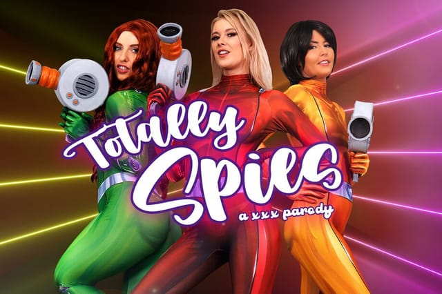 Cindy Shine, Eyla Moore, and Jayla De Angelis perform group sex and blowjobs in 8K VR POV cosplay action.