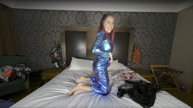 Susy Blue Shiny Blue ShinyVideos — photo 1