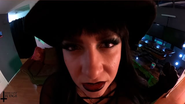 Witch Cooks You Vore VR porn — photo 4