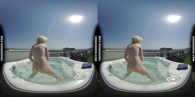 Penthouse Rooftop Jacuzzi Hot Ingrida Smoking And Masturbating In The Sun VRgoddess — photo 6
