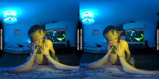 Brille Giving Sexy Striptease Lapdance With Pussy Licking Dildo For Ingrida Pov VRgoddess — photo 6