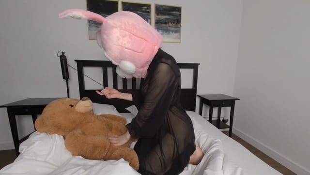 Jessica Rabbit Strip Dance With Teddy Luka Plushies TV — photo 9