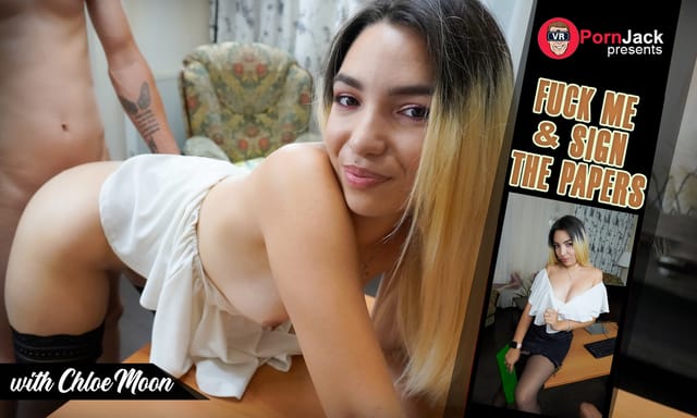 Choo — Chloe Moon VR porn scene
