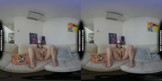 Big Boobed Vanessa Klein Masturbating With Bananas And Cucumbers On The White Casting Couch VRgoddess — photo 10