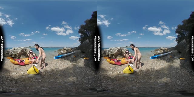 Matty And Josie Kayaking On Vacation Hiking Nude On Abandoned Island VRgoddess — photo 4