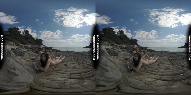 Matty And Josie Kayaking On Vacation Hiking Nude On Abandoned Island VRgoddess — photo 8