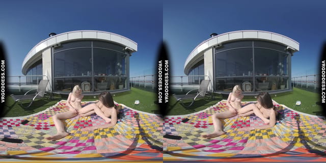 2 Hot Girls Rebeka Ruby And Ingrida Masturbating In The Sun With Glass Dildos Bubbles And Sunbathing VRgoddess — photo 1