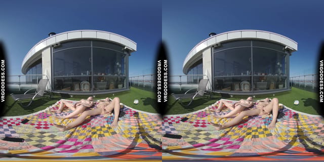 2 Hot Girls Rebeka Ruby And Ingrida Masturbating In The Sun With Glass Dildos Bubbles And Sunbathing VRgoddess — photo 3