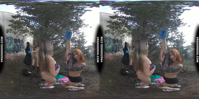 Nude Graffiti Painting Girls Cheri Josie Poppy Love Tagging Naked Outdoors VRgoddess — photo 10