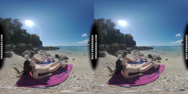 Sunny Beach Afternoon Nude Sunbathing And Searching For Shells On Vacation With Matty Josie VRgoddess — photo 3