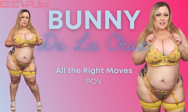 Bunny De La Cruz performs a solo POV scene in 4K 60 FPS VR.