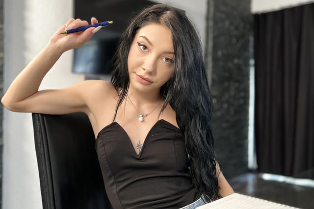 Project with Benefits - Maddie Perez VRoomed — photo 7