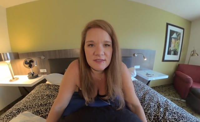 Roxy Dover in lingerie gives a handjob while vaping in a VR experience