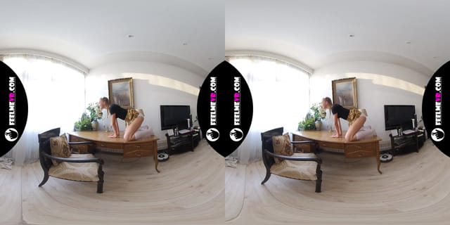 Layza Teeny Model Naked In Photoshoot 3D VR180 Backstage FeelmeVR — photo 8