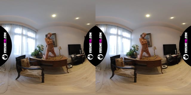 Layza Teeny Model Naked In Photoshoot 3D VR180 Backstage FeelmeVR — photo 6